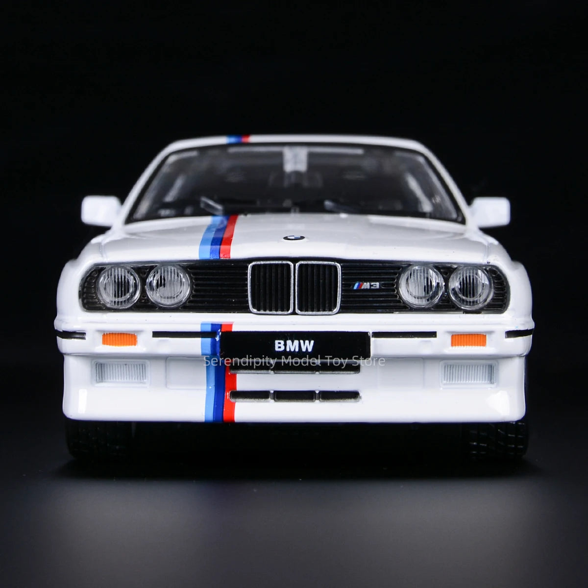 Bburago 1:24 BMW M3 (E30) 1988 Static Die Cast Vehicles Collectible Model Car Toys